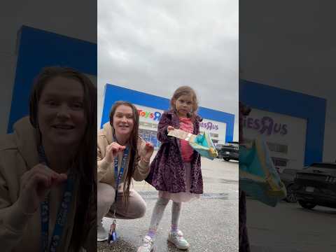 Shopping time 👑💅 Brandi-Lynn lost her 1st tooth ever and the tooth fairy left her $100 🤑🦷🧚‍♀️❤️