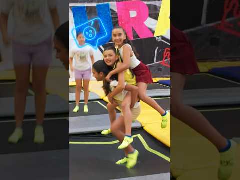 ¿Ya lo viste? 👀 video un día en Epic con mis amigas! 💖