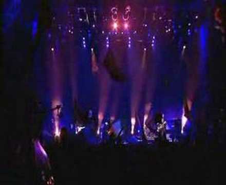 Coldplay - Everything's Not Lost - Glastonbury 2005