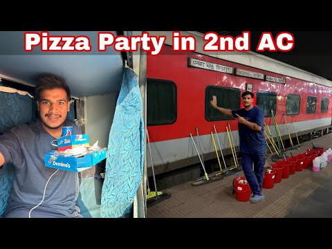 गंगा सतलुज Express Train Journey in 2nd AC 🥰 || Pizza Party in Train 🥰