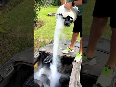 Taquei 20 LITROS de NITROGÊNIO LÍQUIDO no meu carro! 🤪🥶