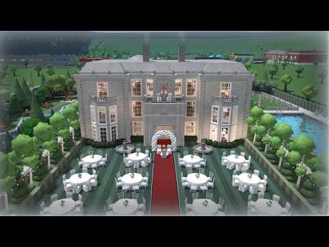 BUILDING A $1M WEDDING VENUE In BLOXBURG With The NEW UPDATE ITEMS