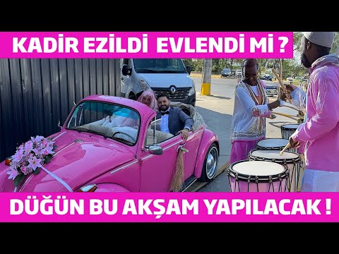 Kadir Ezildi İle  Gamze Türkmen Evlendi. Kadir Ezildi Evlendi Zannettik Ama Meğer Kına Gecesiymiş