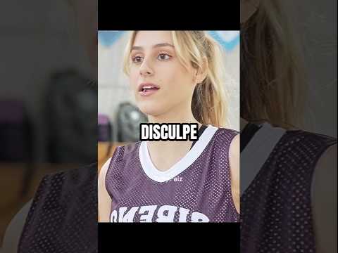 El jefe la echó del equipo delante de todos #pelicula #cine #shorts