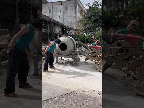 গাড়িটা নিয়ে যাই মেশিনের কাছে বস এখানে রাখুন রাখুন