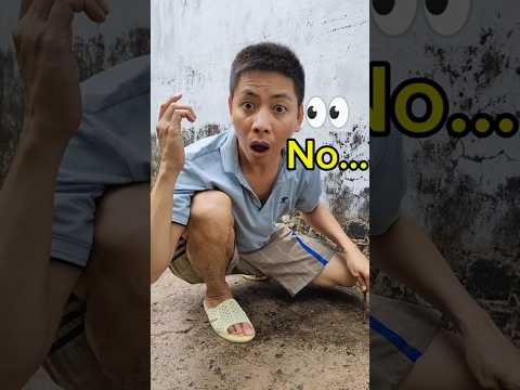 So Funny KAKAKA 😝😆 It was funny when he saw the guy in the well sticking his head up #tieumuoifunny