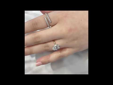 2.5 carat Oval Diamond Two-Tone Solitaire