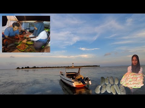 Camping & Hunting masak diatas boat diguyur hujan dari malam sampe pagi