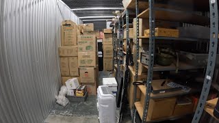 Abandoned Storage Locker Auction ENDS WITH A MONEY SAFE!