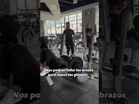 Nos podrán fallar las piernas pero nunca los glúteos 🙌🏻🤣