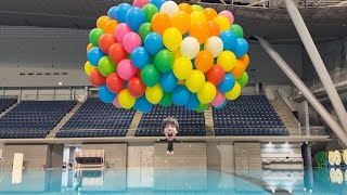 風船で浮いて25mプールをジャンプで飛び越えたい。