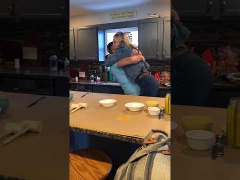 Ms Red White & Blue Surprises her Brother #Soldier #Military #soldiercominghome