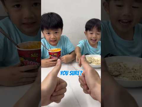 Bro tries 2x spicy or chicken noodles