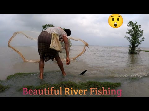 Wow ! amazing net fishing video - beautiful river fishing