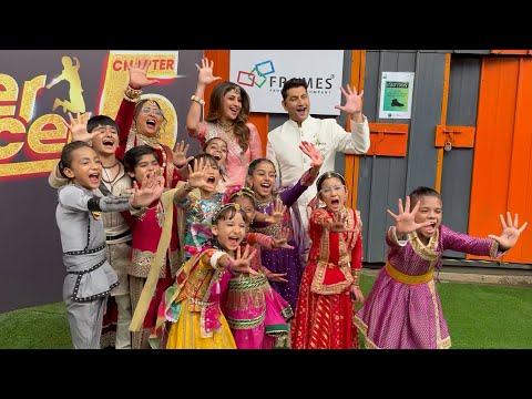 Super Dancer Judges Shilpa Shetty, Geeta Kapur, and Marzi Pestonji with contestants Of Super Dancer