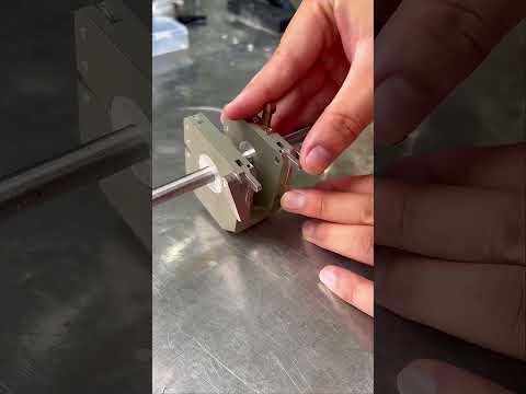Small sealing steel pipe welding tool