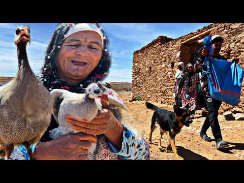 أجواء البادية/ اجيو تشوفو اشنو شريت لمالين دار😍 مقداتهم فرحة🤣 جبتو بش يعس ليا على دار😂 لموت ضحك😂