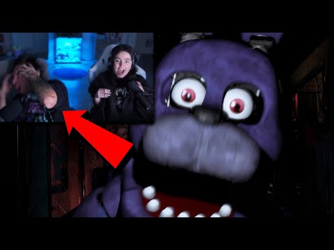 I Played Five Nights at Freddy's for THE FIRST TIME (I got a concussion)