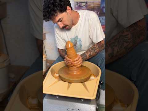 La vasija de arcilla se arruinó 😥 (@bwpottery / YT-IG-TT)