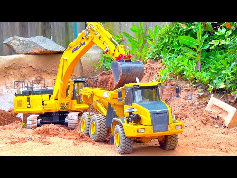 MONSTER RC CONSTRUCTION MACHINES IN ACTION - RC DIGGER KOMATSU AND DUMPER WORKING HARD