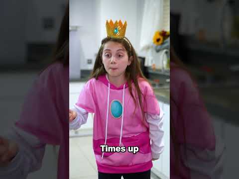 Sneaky Luigi tricked his family #funny #familygamestories #supermario