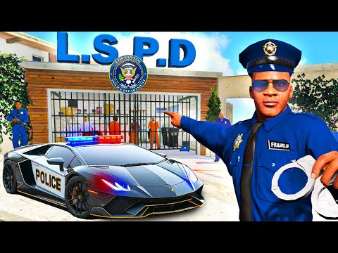 GTA 5 Franklin CONVIERTE SU CASA en LA COMISARÍA de POLICIA!