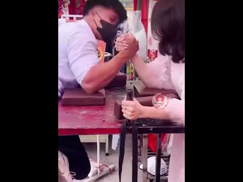 Ủa gì dợ 😱