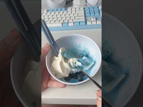 Cinnamoroll Rolled Ice Cream ASMR! #asmr #kawaii #kawaiiasmr #sanrio #asmrsounds #cinnamoroll #cute