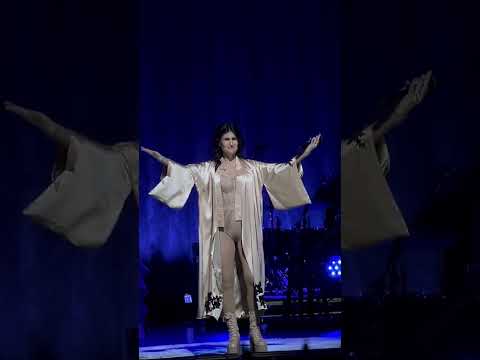 Idina Menzel Does WICKED! Watch Here!