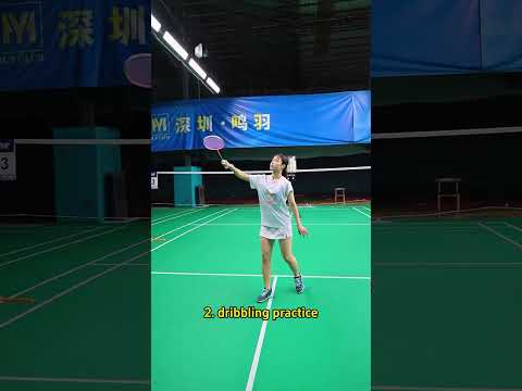 How to practice alone🏸🙃🧐👩‍🦳#badminton #shuttlecock #sports