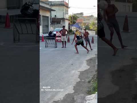 street GAME 😳👀 FOOTBALL FUNNY FAILS CRAZY DRIBBLING, SKILLS, & GOALS #soccerfails #shorts #soccer