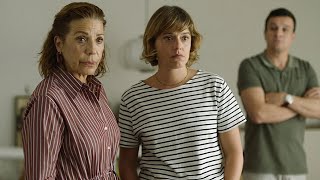 MADRE DESCUBRE QUE SU HIJA ES INFIEL CON SU MARIDO RESUMEN (Reseñas De Películas)