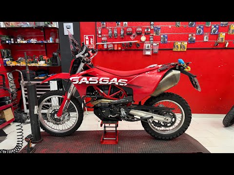 REVISION GASGAS 700 CON EL NUEVO MECÁNICO..........O NO
