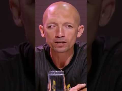 Léo Lins x Inhegas... #comedia #memesbr #piadas #thenoite #humor #shorts