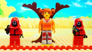 Squid Game 2 Lego-Video construction vs dino and shark