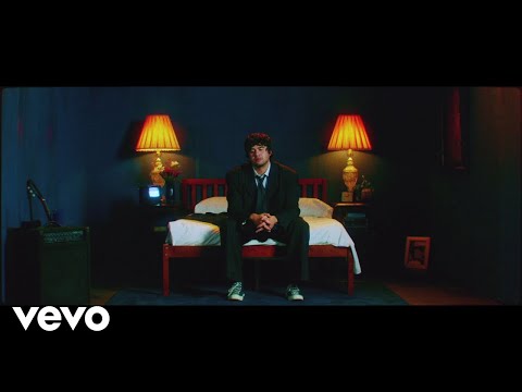 Calum Hood - Don't Forget You Love Me (Official Video)