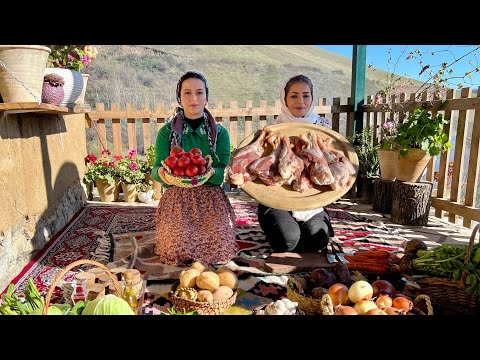 Beware of Your Fingers! Cooking Lamb Shank & Tandoori Bread in a Mountain Village