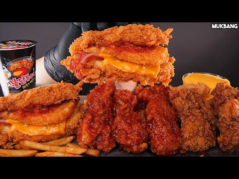 ASMR MUKBANG | KFC Fried Chicken 🍗 Burgers 🍔 Fire Noodles EATING 햄버거 양념치킨 불닭볶음면 소스 퐁당! 먹방
