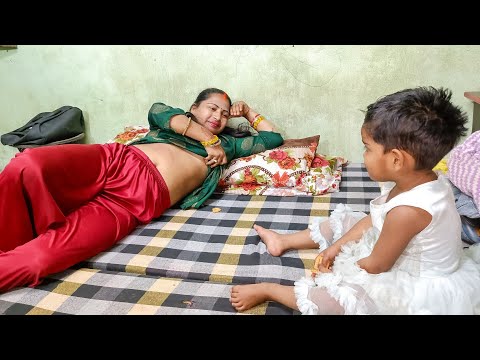 दूध पियो जल्दी जल्दी ख़तम करो | Desi Bhabhi | Baby Feeding Vlog | #viral_bhabhi #lovemarriage #vlog