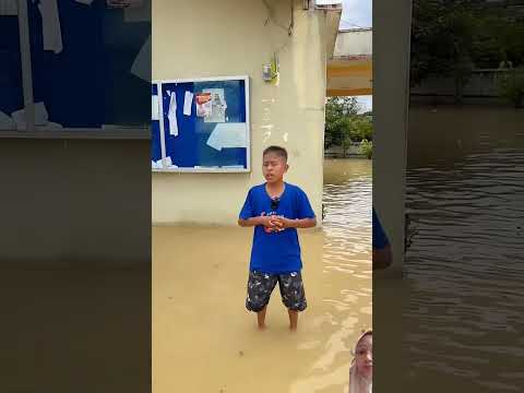 Rumah Madan kebanjiran ayo like dan subscribe biar banjirnya reda #viralvideo #fypdong #pliss