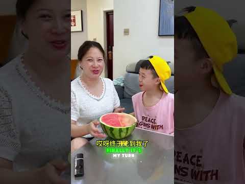 🥤🤔 How come my watermelon is hollow? #funny