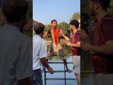 بيحطلو دم علشان يطلع شمك من البحر 😂🔥🔥#shorts #short #فنتستا #اكسبلور #smartphone #ضحك #ترند