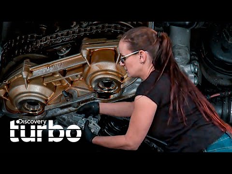 Cristie e Bogi removem a unidade de ajuste de BMW 325i 2003 | As Mecânicas | Discovery Turbo Brasil