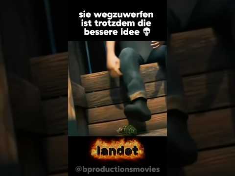 So reagiert man wenn eine Granate vor einem landet #meme #comedy