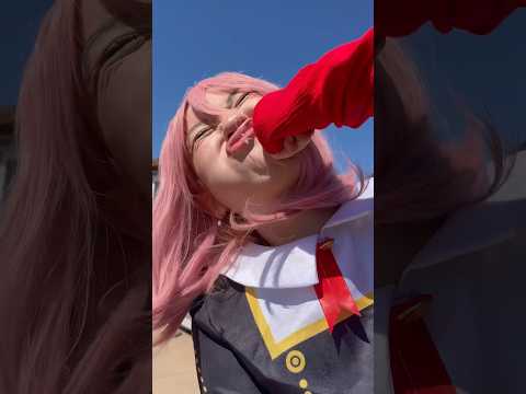 Ouch! 🤕 🥜 #spyxfamily #anyaforger #yorforger #anime