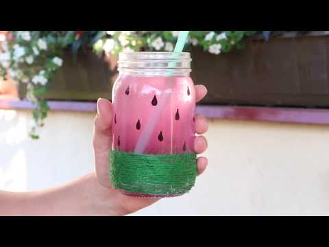 Watermelon themed garden party | 3 DIY ideas | Mason jar, garland, wooden spoons | CreativeTwins