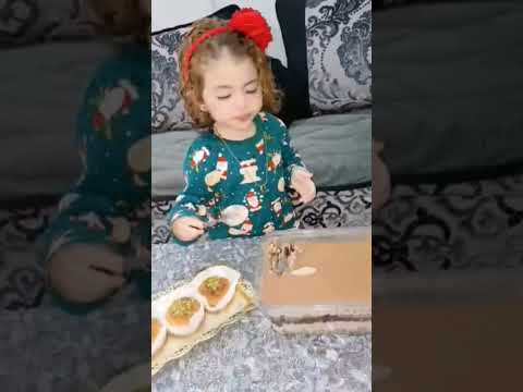 لوجين قاتلكم شريت تيمانيسو بنين 😂 عجبها تيماميسو ههههه