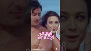 Aa mil jaa phir gale hanste hanste 💗 | #SalaamNamaste | #Lyrical | #SaifAliKhan | #PreityZinta