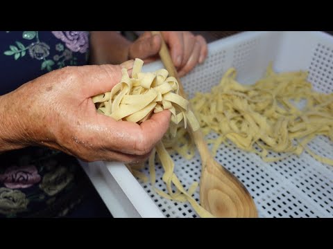 Pasta con Solo un ingrediente, ma il sapore è poesia...
