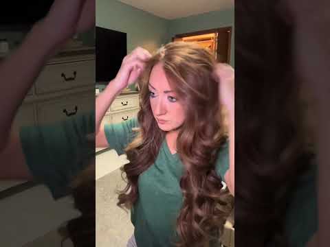 Love this hair tool for beachy waves! #beachwaver #beachwavercurls #blackfriday